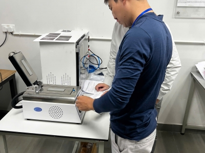 Bàn Giao Thiết Bị Kiểm Tra Dệt May Tại Công Ty TNHH SANTA CLARA